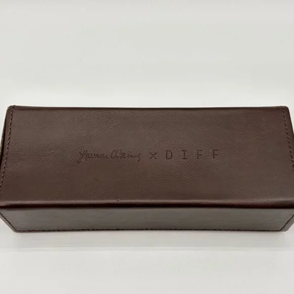 DIFF Eyewear X Lauren Akins Ella Sunglasses - Picture 6 of 6